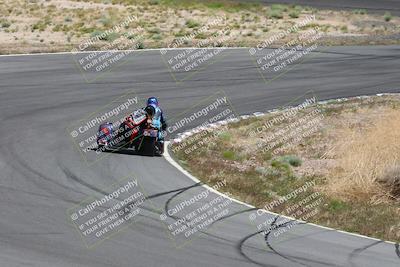 media/Apr-20-2025-AHRMA (Sun) [[393a79c373]]/Race/Group 9/Turn 4b/